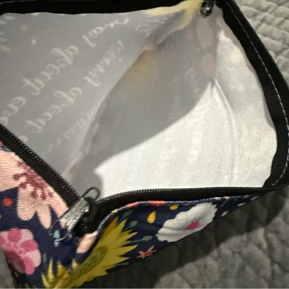 Floral Scripture Pouch – “Pray About Everything” Philippians 4:6